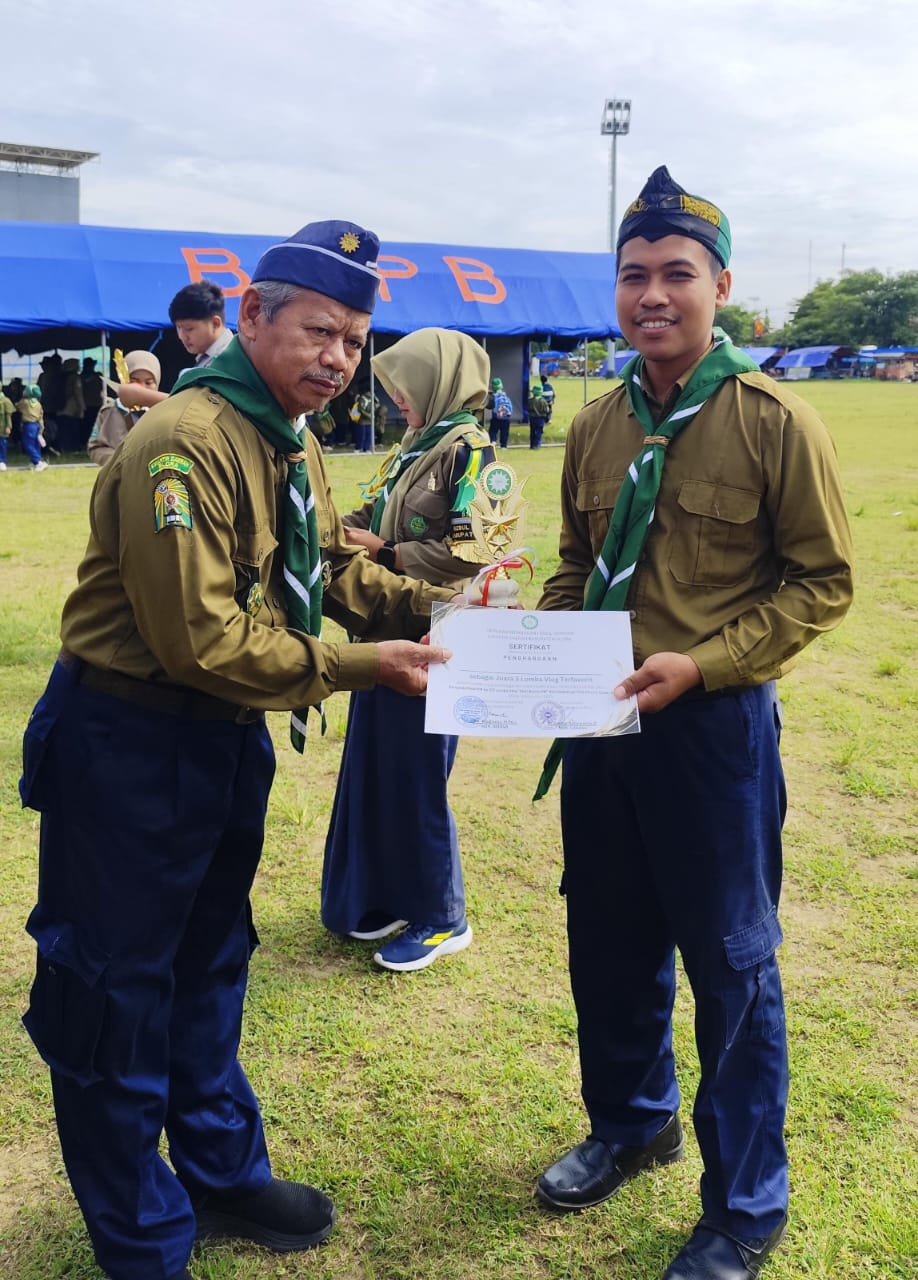 MI Muhammadiyah 01 Todanan Raih Juara 3 LombaVlog Aksi Nyata HW pada Apel Milad ke-107 Hizbul Wathon Blora