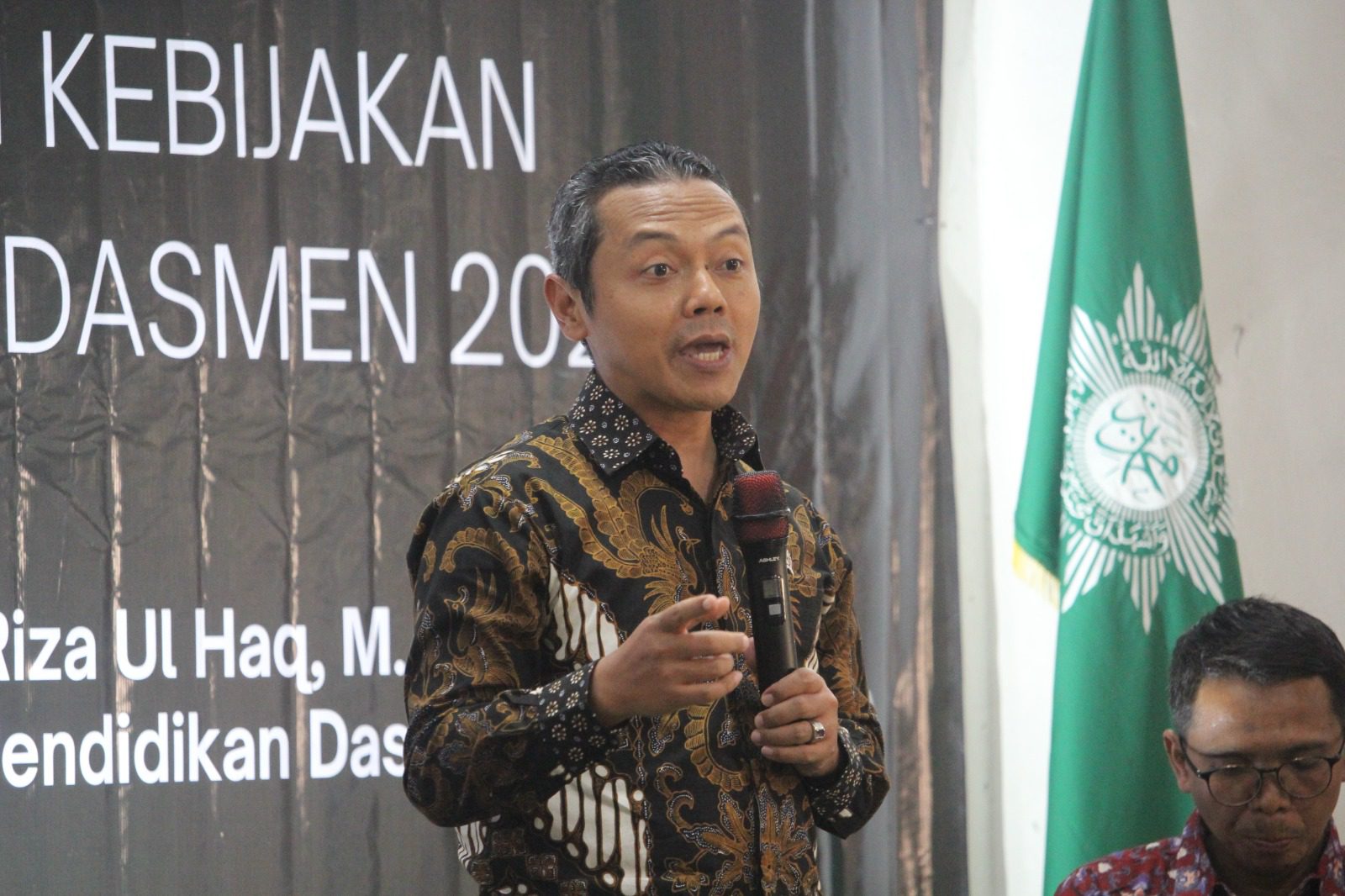 Dr. Fajar Riza Ul Haq, M.A., Wakil Menteri Pendidikan Dasar dan Menengah Republik Indonesia